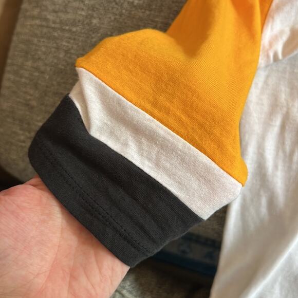 VCU Rams V Neck Shirt - Rivalry Threads - Large - Picture 6 of 6